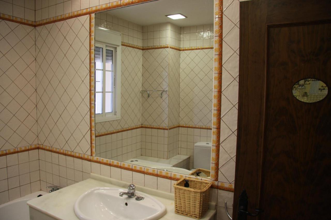 Moderno Y Amplio Chalet, Con Piscina Privada Chiclana de la Frontera Bagian luar foto
